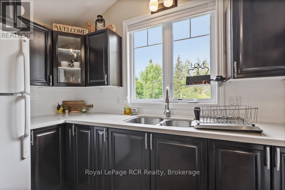 












45001 LAKELET ROAD

,
Howick,




Ontario
N0G1M0

