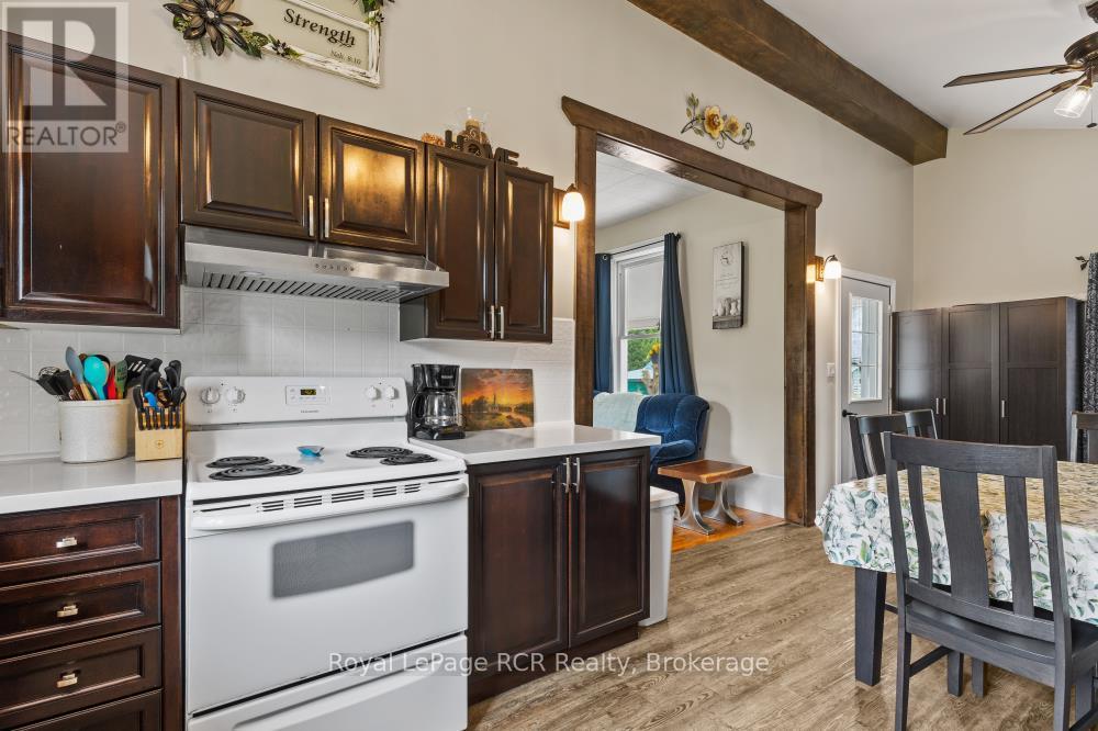 












45001 LAKELET ROAD

,
Howick,




Ontario
N0G1M0

