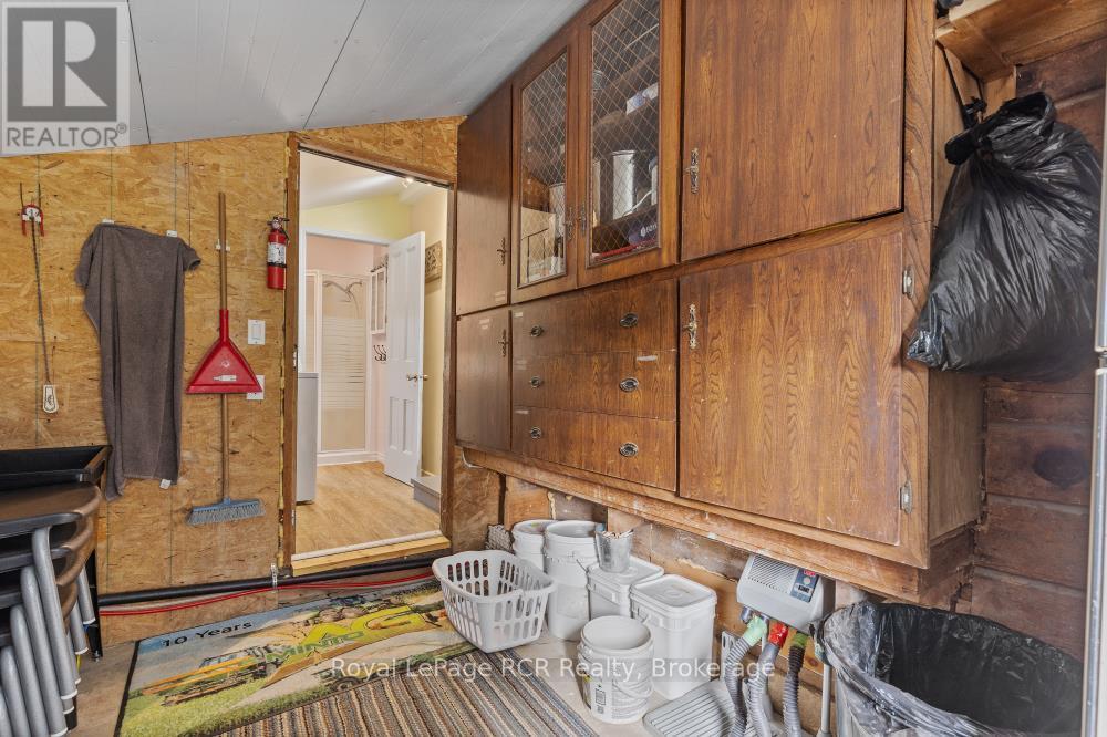 












45001 LAKELET ROAD

,
Howick,




Ontario
N0G1M0

