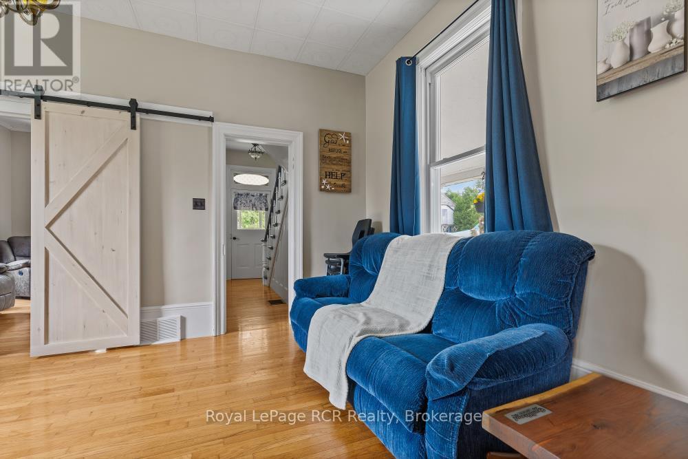 












45001 LAKELET ROAD

,
Howick,




Ontario
N0G1M0

