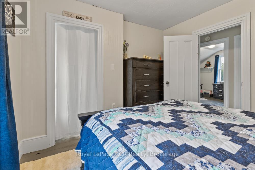 












45001 LAKELET ROAD

,
Howick,




Ontario
N0G1M0

