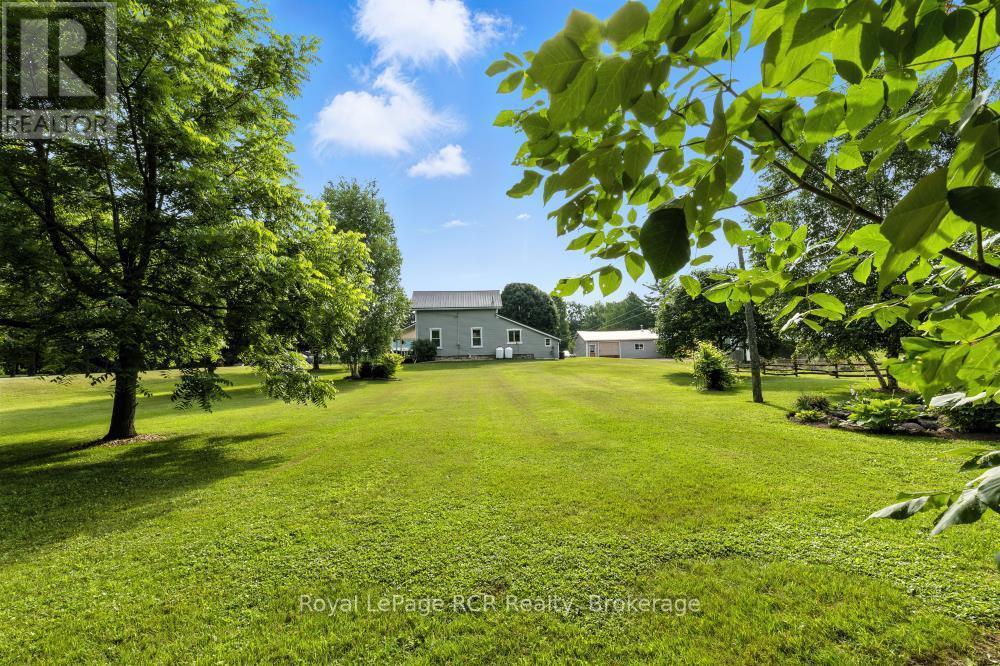 












45001 LAKELET ROAD

,
Howick,




Ontario
N0G1M0

