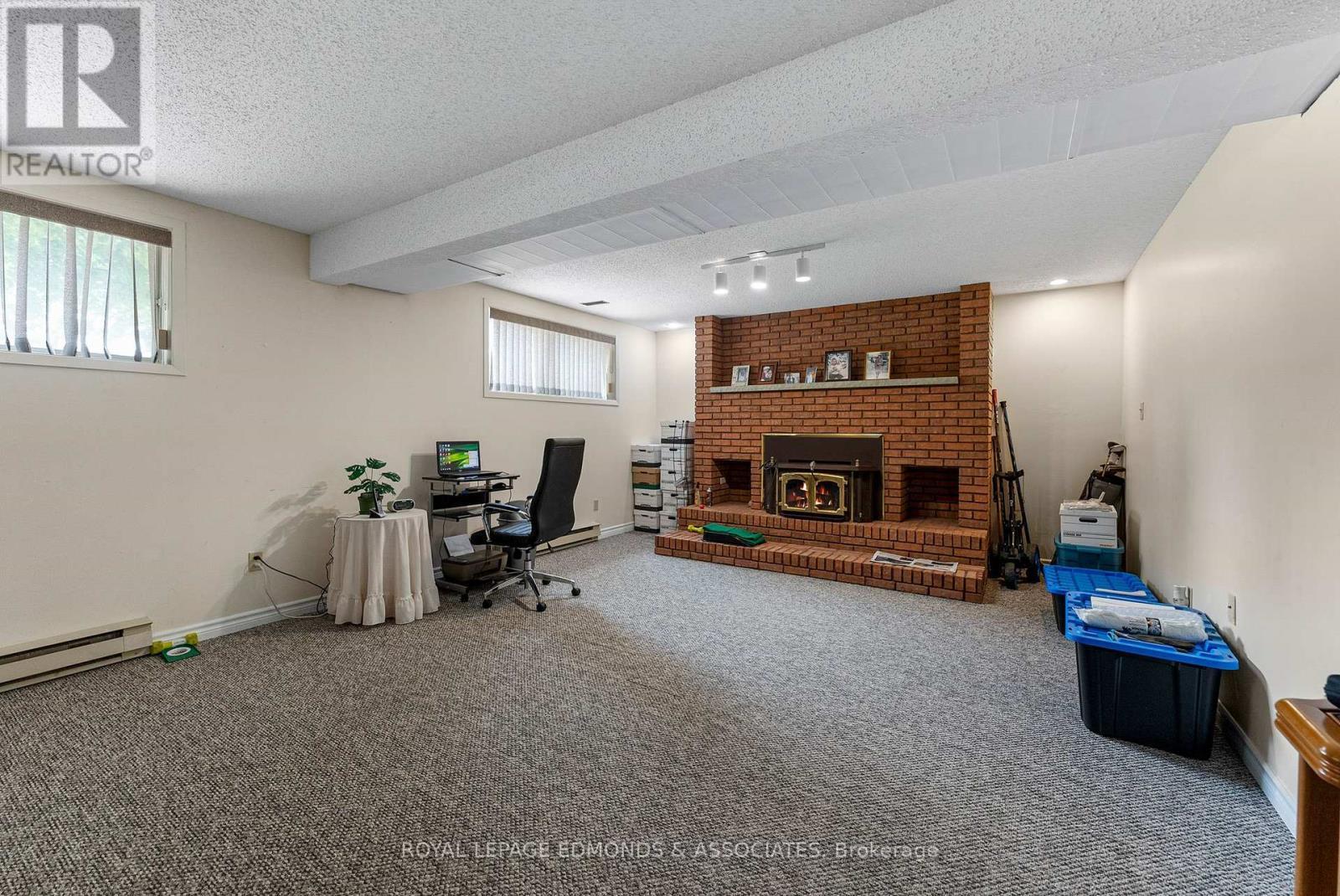 












508 O'BRIEN STREET

,
Pembroke,




Ontario
K8A8E7

