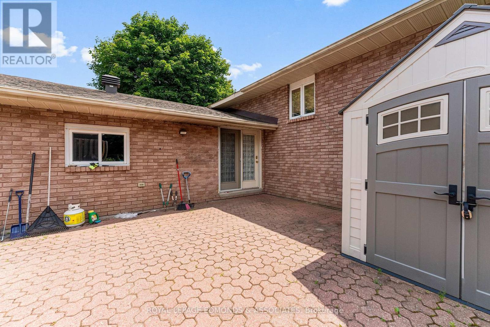 












508 O'BRIEN STREET

,
Pembroke,




Ontario
K8A8E7

