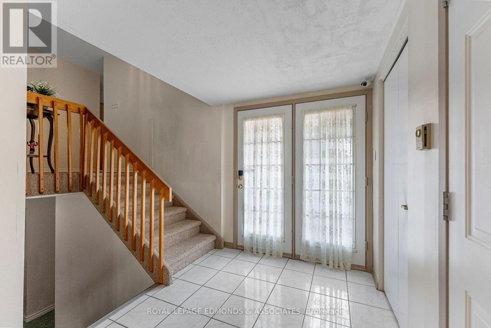 












508 O'BRIEN STREET

,
Pembroke,




Ontario
K8A8E7

