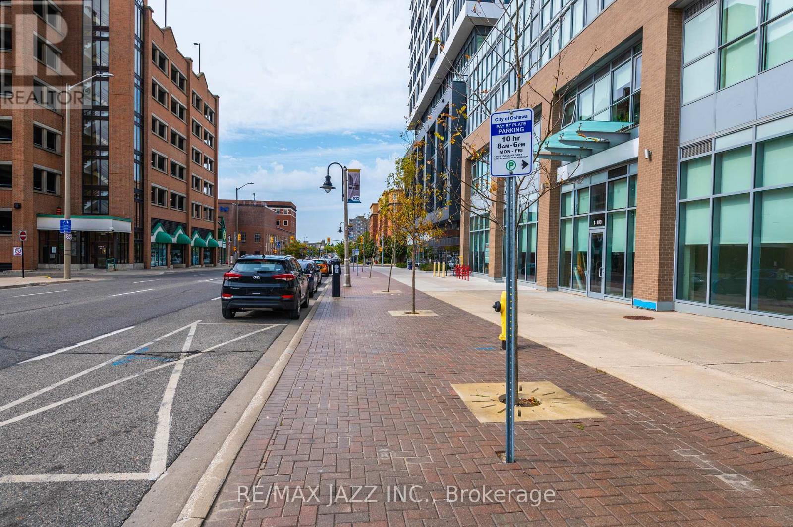 












1 - 100 BOND STREET E

,
Oshawa (O'Neill),




Ontario
L1G0A2

