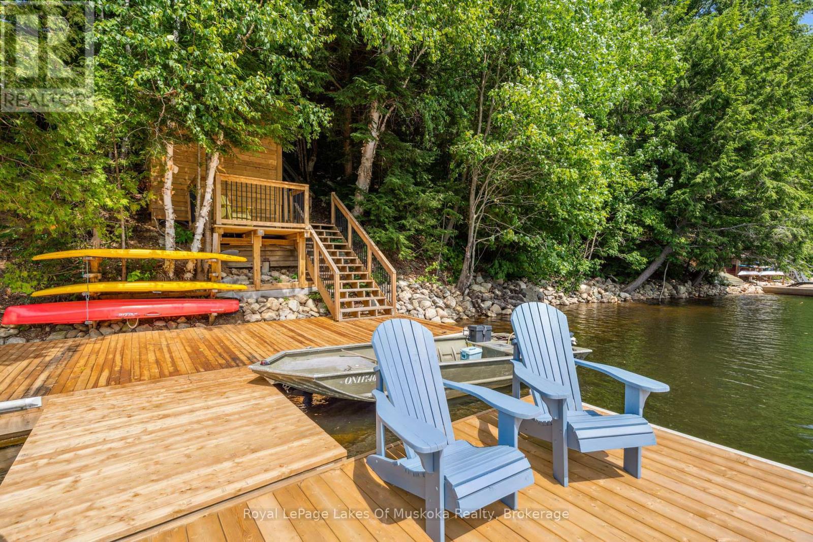 












1315 WOLF CIRCLE

,
Algonquin Highlands (Sherborne),




Ontario
P0A1E0

