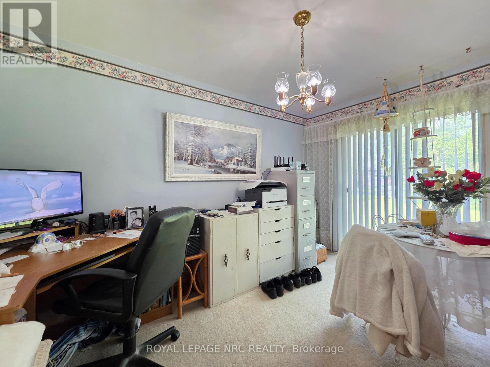 












288 FIRST AVENUE

,
Welland (N. Welland),




Ontario
L3C1Y8

