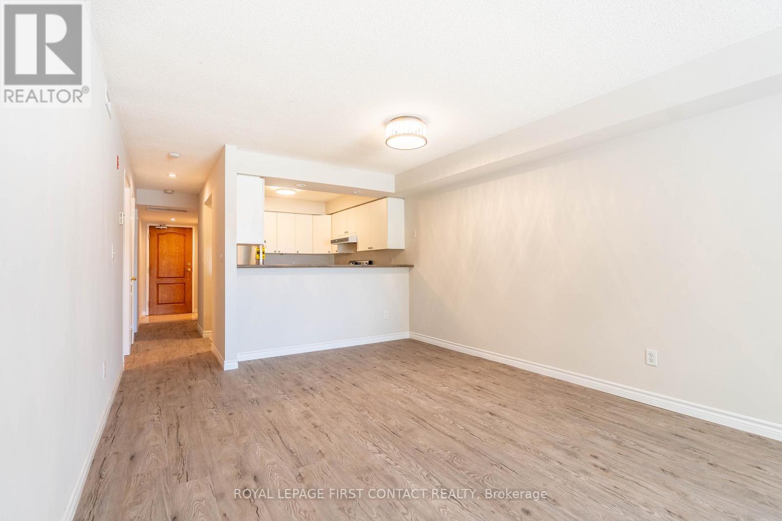 












103 - 117 EDGEHILL DRIVE

,
Barrie,




Ontario
L4N1L9

