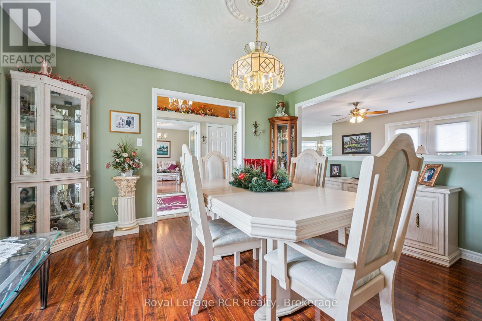 












2 MURRAY WAY

,
Minto,




Ontario
N0G2L0

