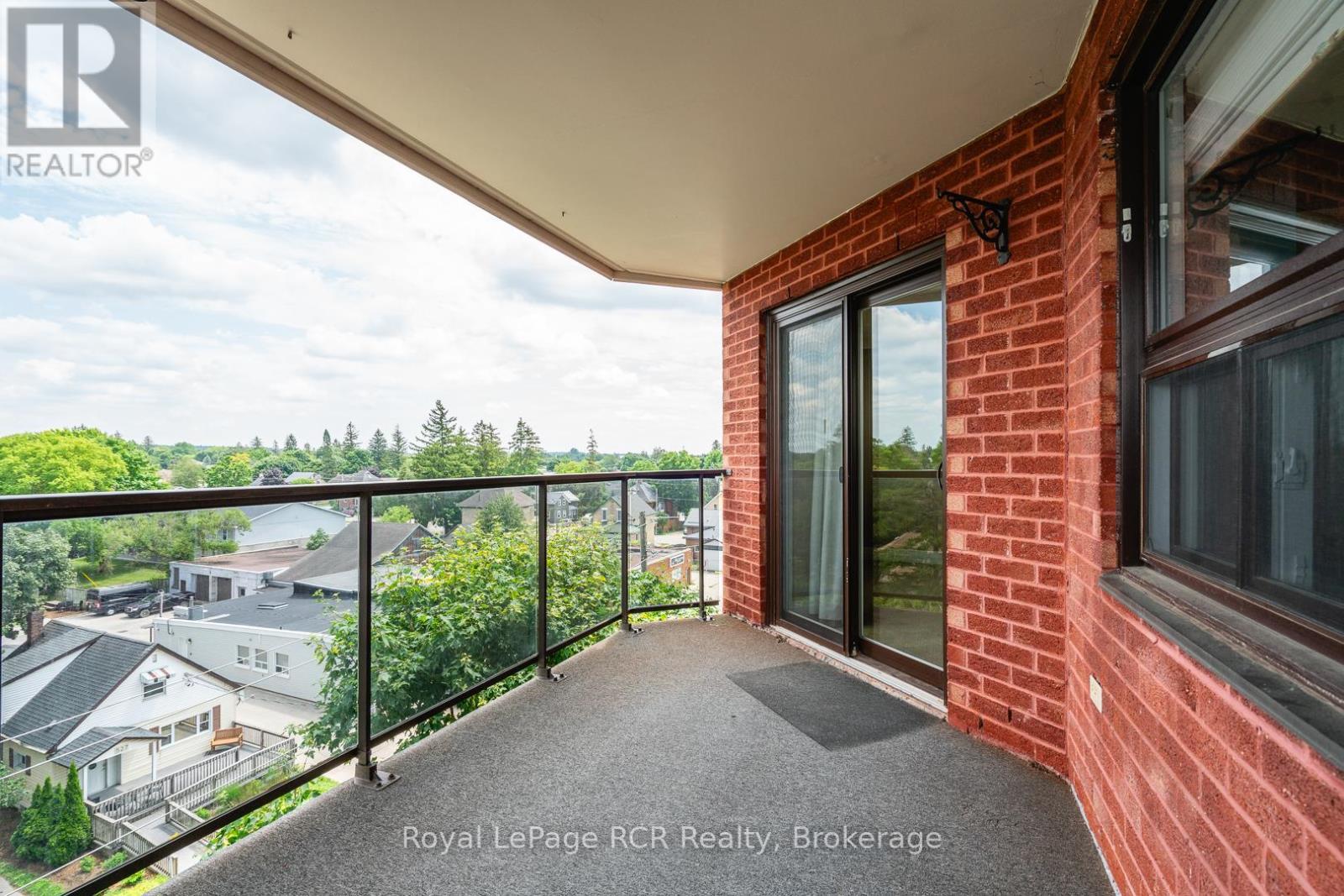 












606 - 536 11TH AVENUE

,
Hanover,




Ontario
N4N2S4

