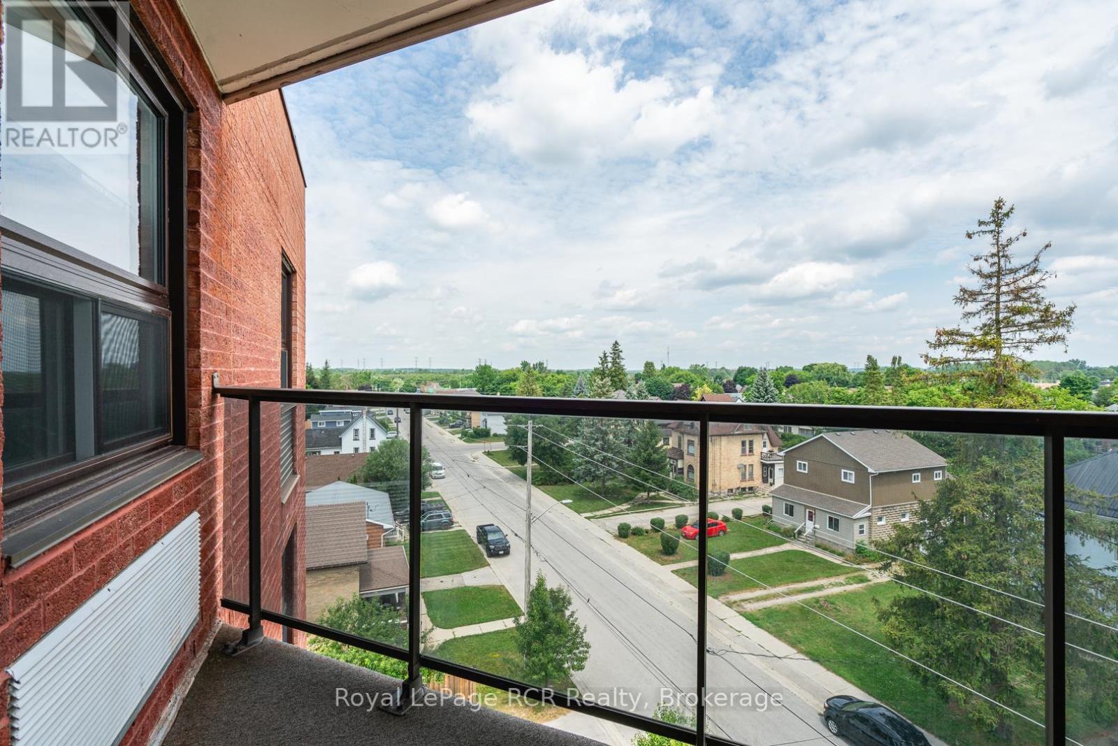 












606 - 536 11TH AVENUE

,
Hanover,




Ontario
N4N2S4

