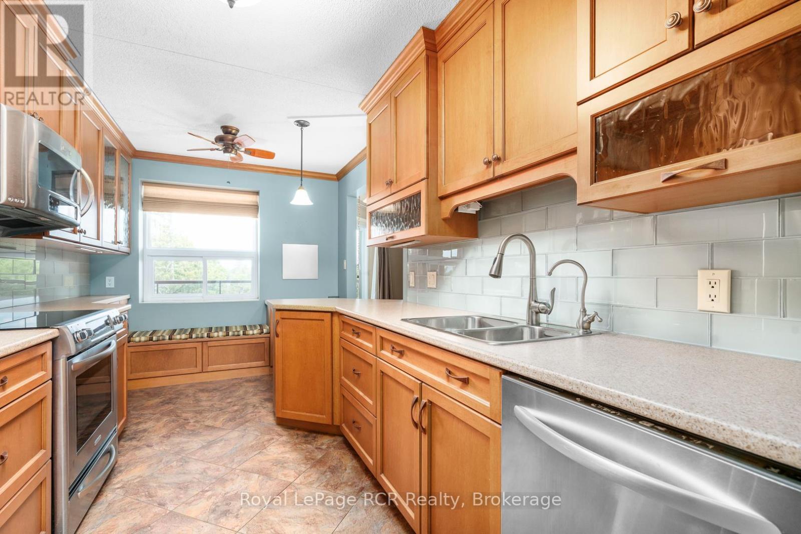 












606 - 536 11TH AVENUE

,
Hanover,




Ontario
N4N2S4

