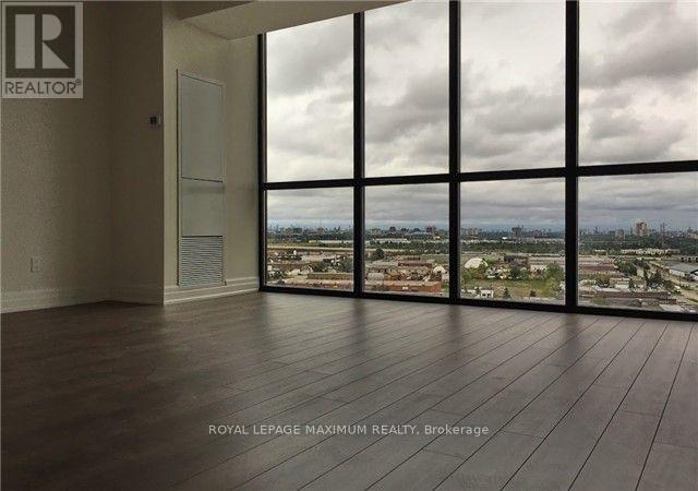












1304 - 2900 HIGHWAY 7 ROAD W

,
Vaughan,




Ontario
L4K0G3

