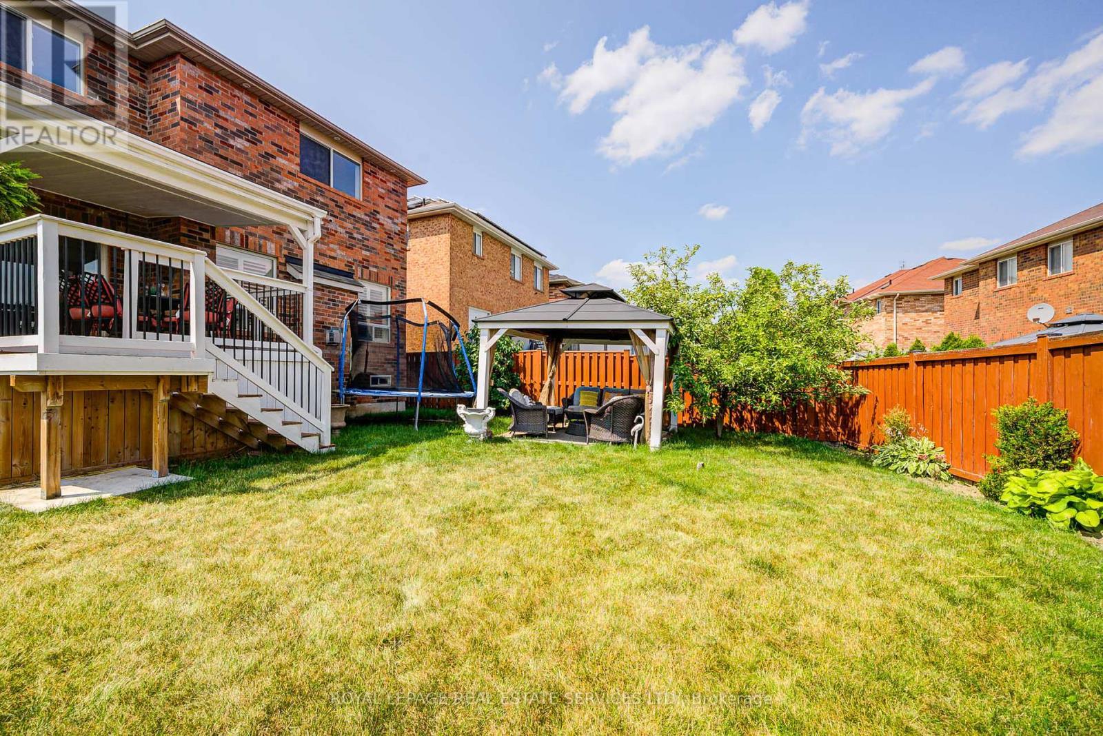 












21 DUXFORD STREET

,
Brampton,




Ontario
L6X0S6

