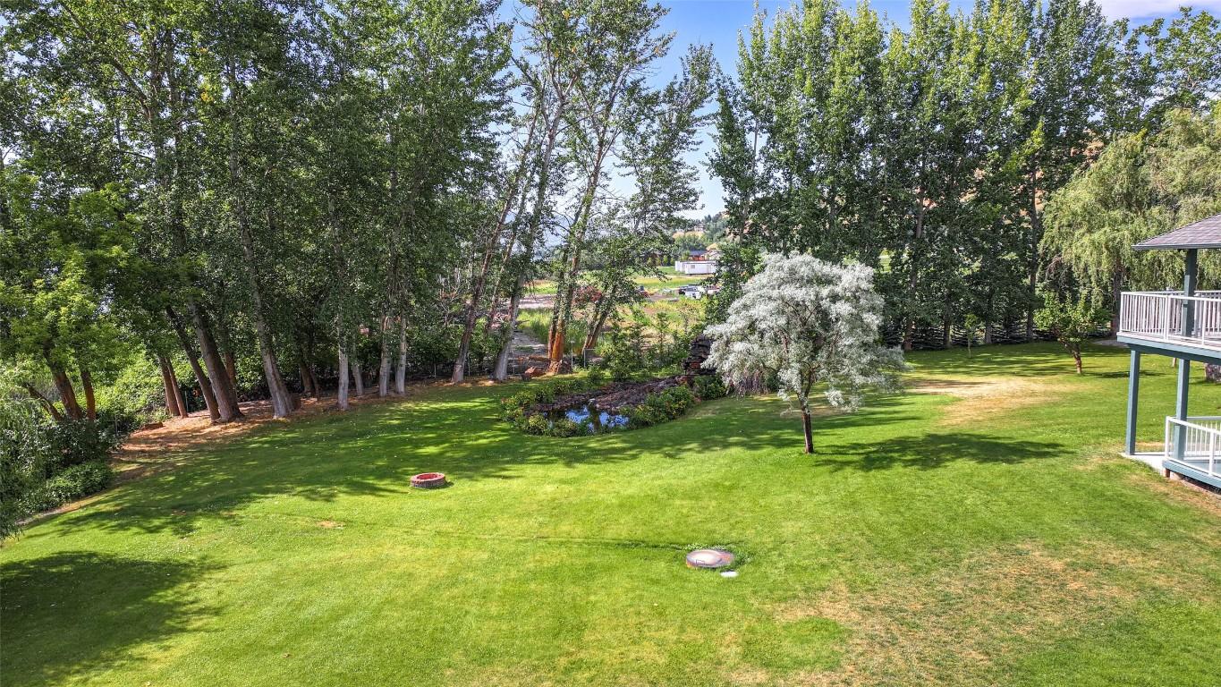









7821


Old Kamloops

Road,
Vernon,




BC
V1H 1W8

