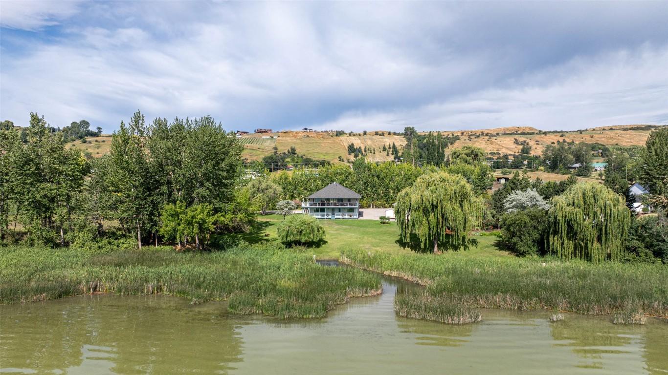 









7821


Old Kamloops

Road,
Vernon,




BC
V1H 1W8

