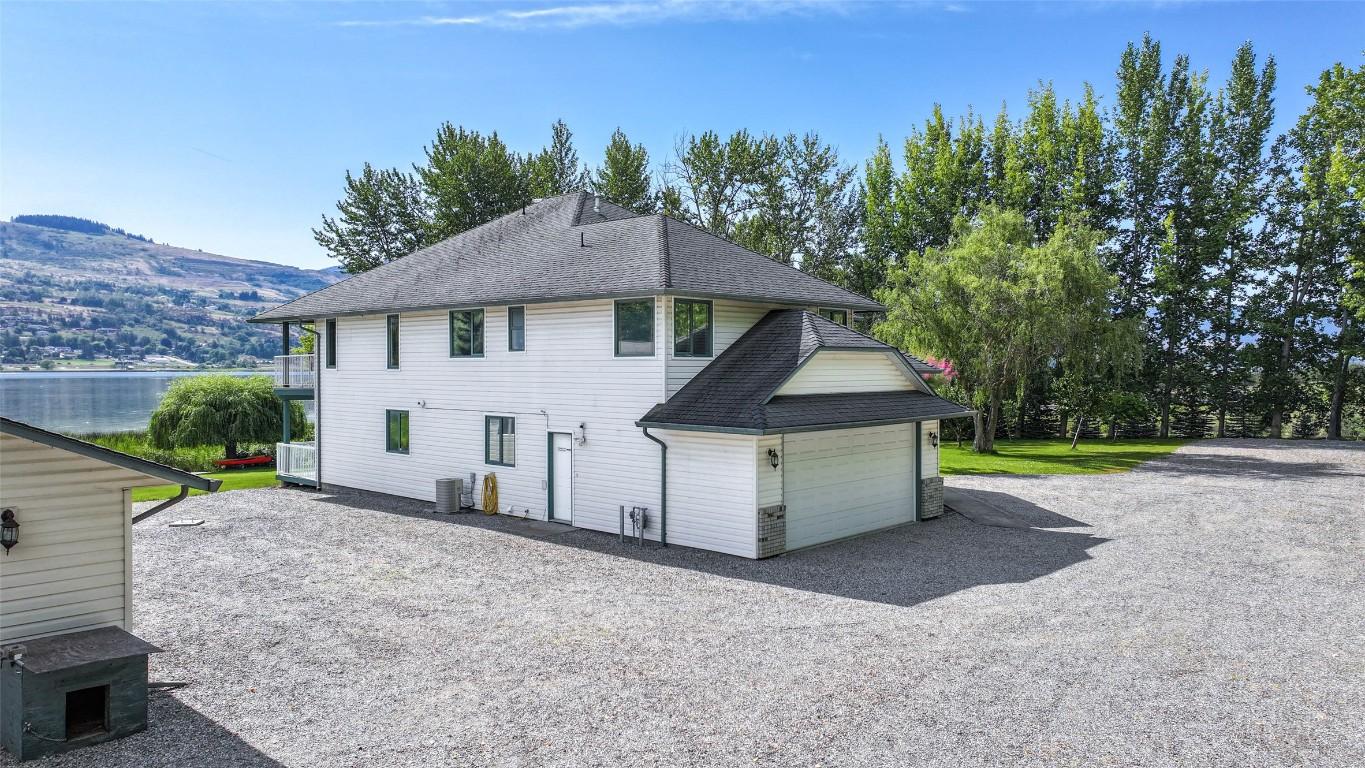 









7821


Old Kamloops

Road,
Vernon,




BC
V1H 1W8

