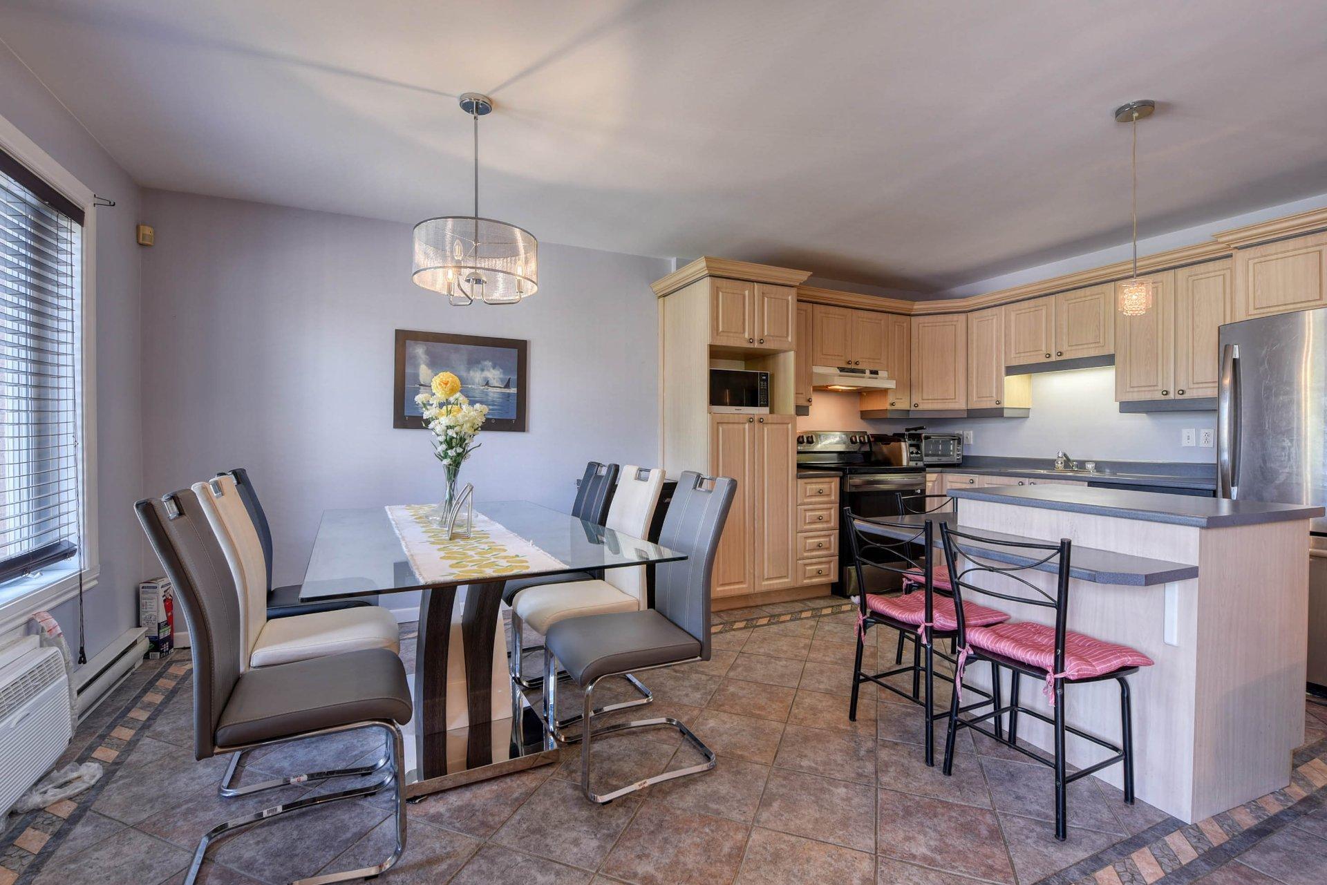









54


Rue De Courcelle

, 21,
Repentigny (Repentigny),




QC
J5Y3X4


