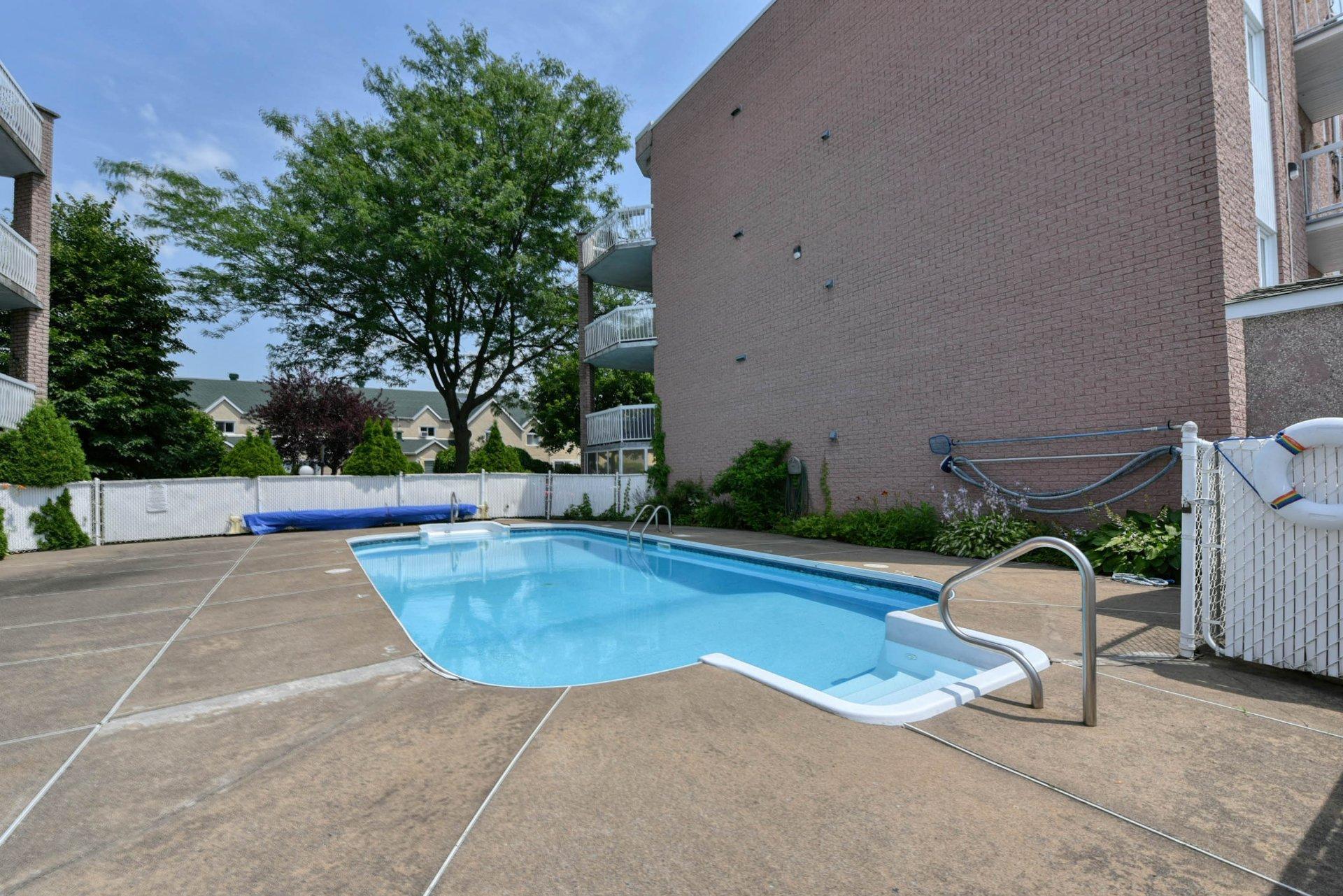 









54


Rue De Courcelle

, 21,
Repentigny (Repentigny),




QC
J5Y3X4


