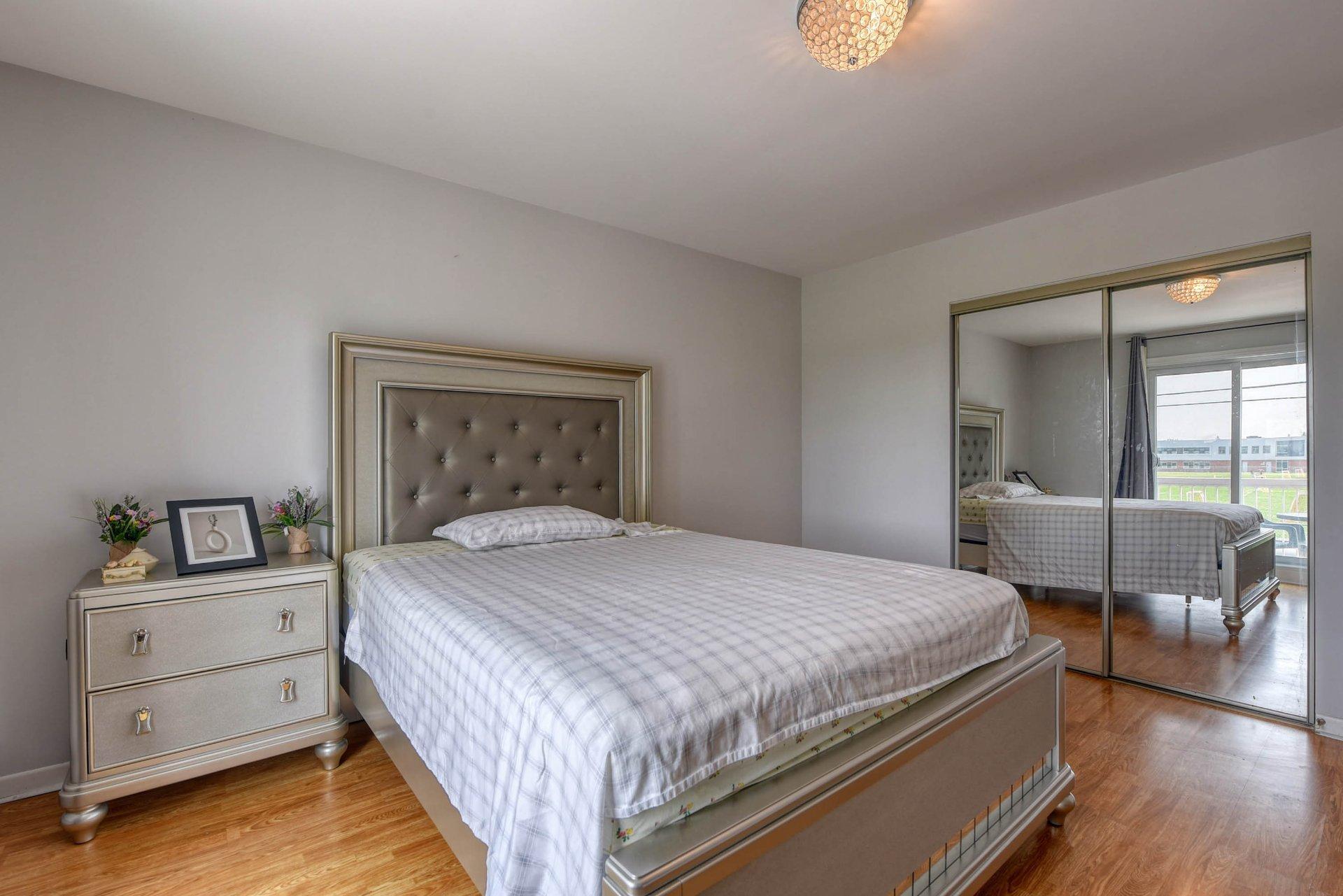 









54


Rue De Courcelle

, 21,
Repentigny (Repentigny),




QC
J5Y3X4

