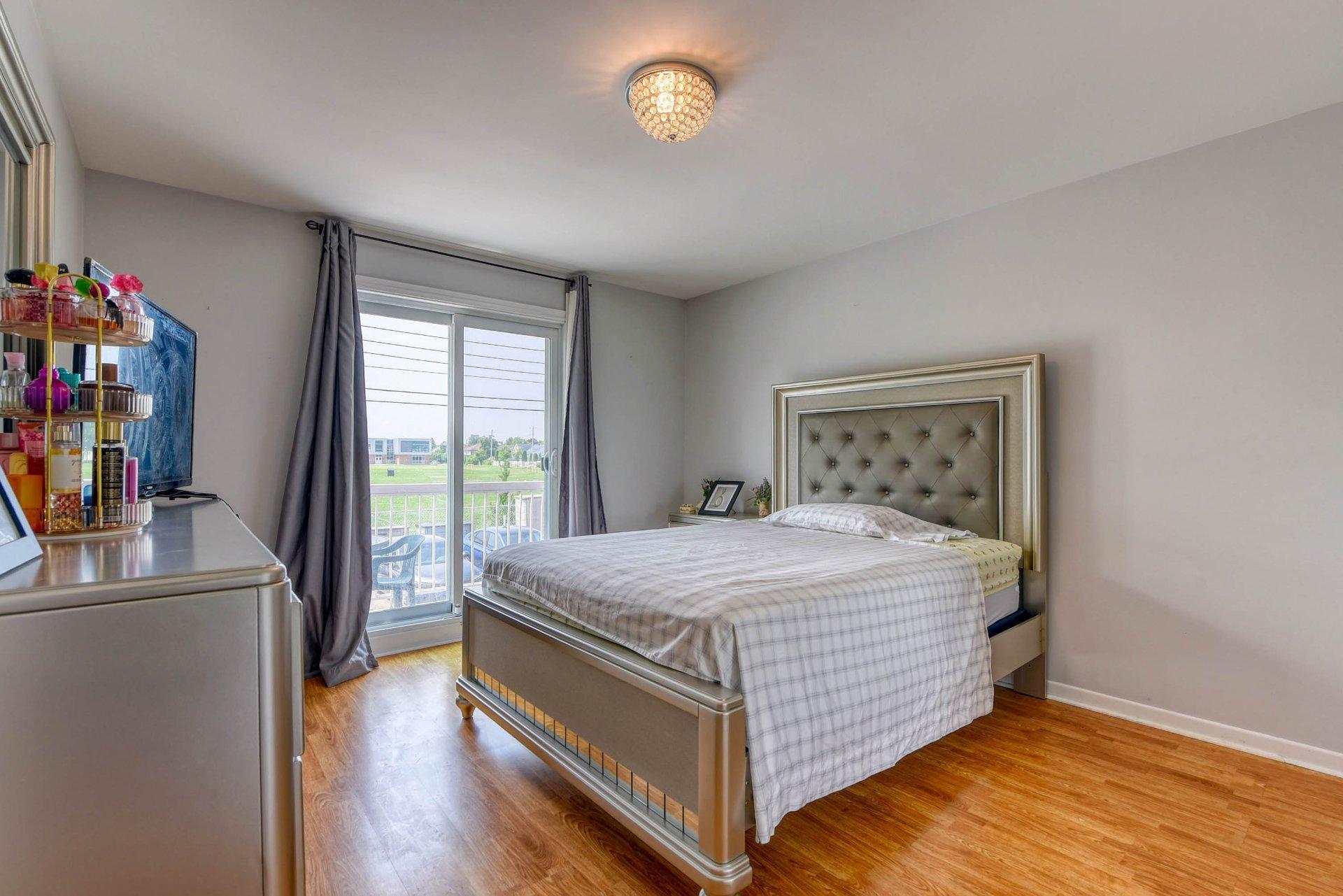 









54


Rue De Courcelle

, 21,
Repentigny (Repentigny),




QC
J5Y3X4

