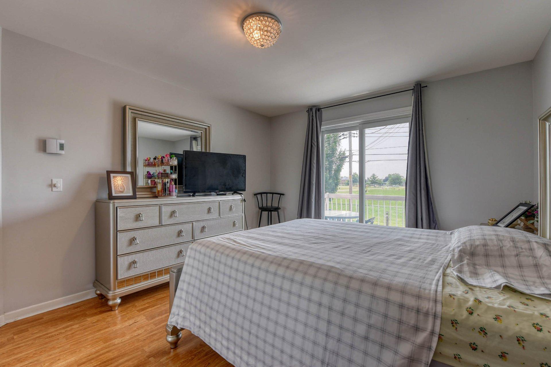 









54


Rue De Courcelle

, 21,
Repentigny (Repentigny),




QC
J5Y3X4

