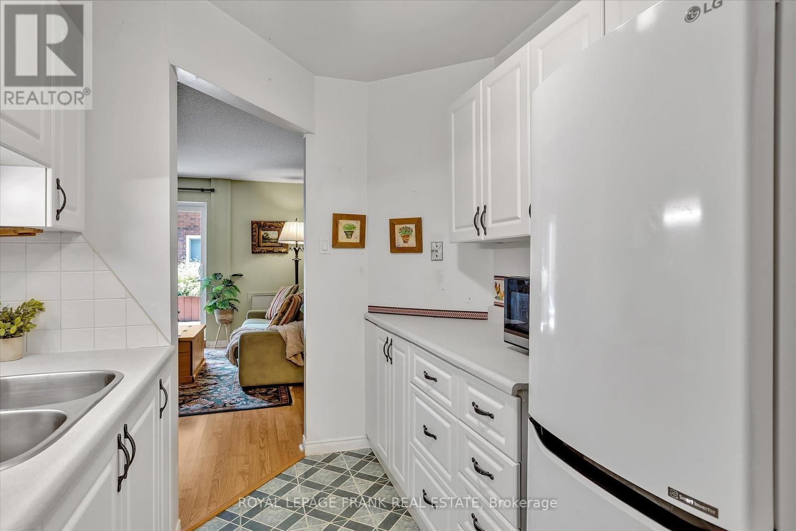 












115 - 475 PARKHILL ROAD W

,
Peterborough Central (North),




Ontario
K9H7M5

