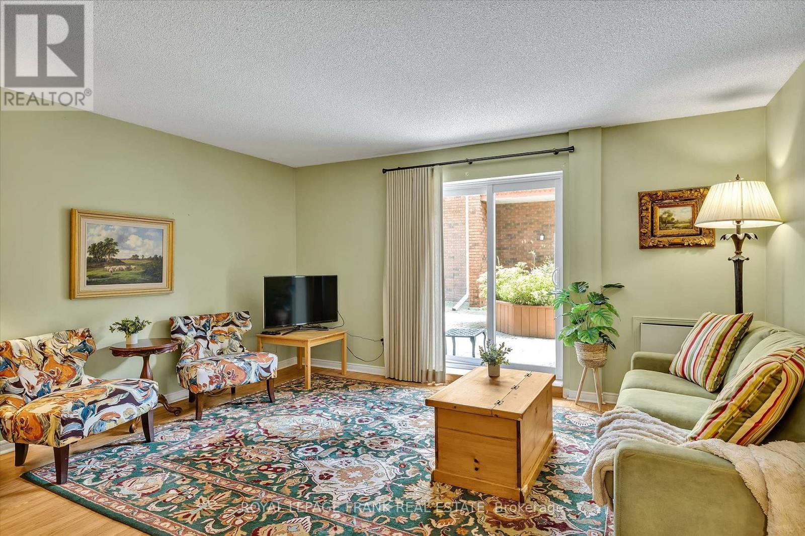 












115 - 475 PARKHILL ROAD W

,
Peterborough Central (North),




Ontario
K9H7M5

