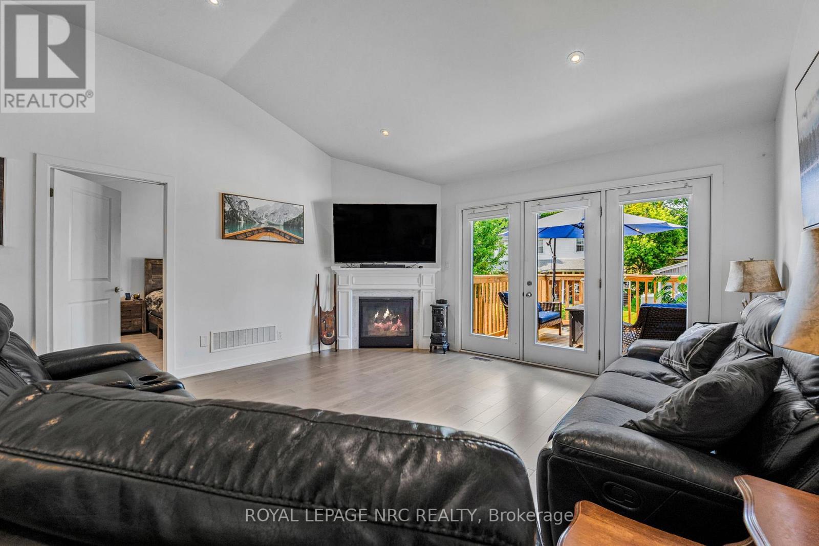 












3604 HIBBARD STREET

,
Fort Erie (Ridgeway),




Ontario
L0S1N0

