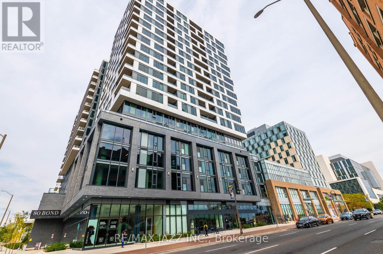 












1 - 100 BOND STREET E

,
Oshawa (O'Neill),




Ontario
L1G0A2

