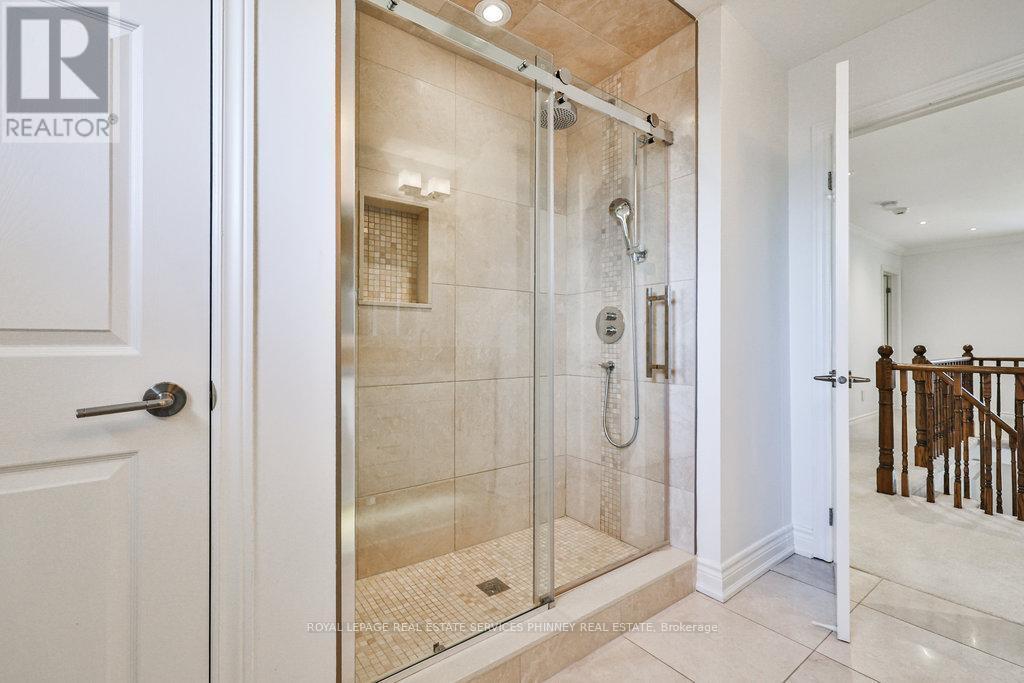 












2764 ROSEWOOD LANE

,
Oakville,




Ontario
L6J7M3


