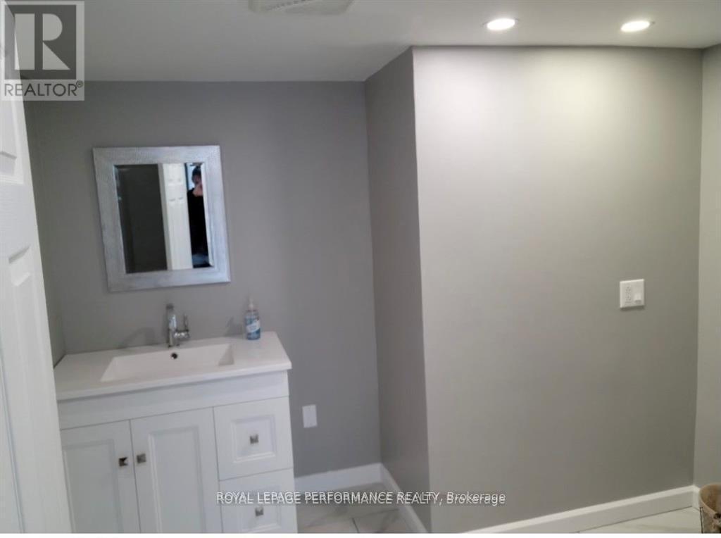 












659 MAIN STREET E

,
Hawkesbury,




Ontario
K6A1B3

