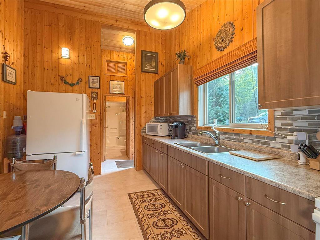 












35 Mallard Lane

,
Duck Mountain Provincial Park,




Manitoba
R0L0T0

