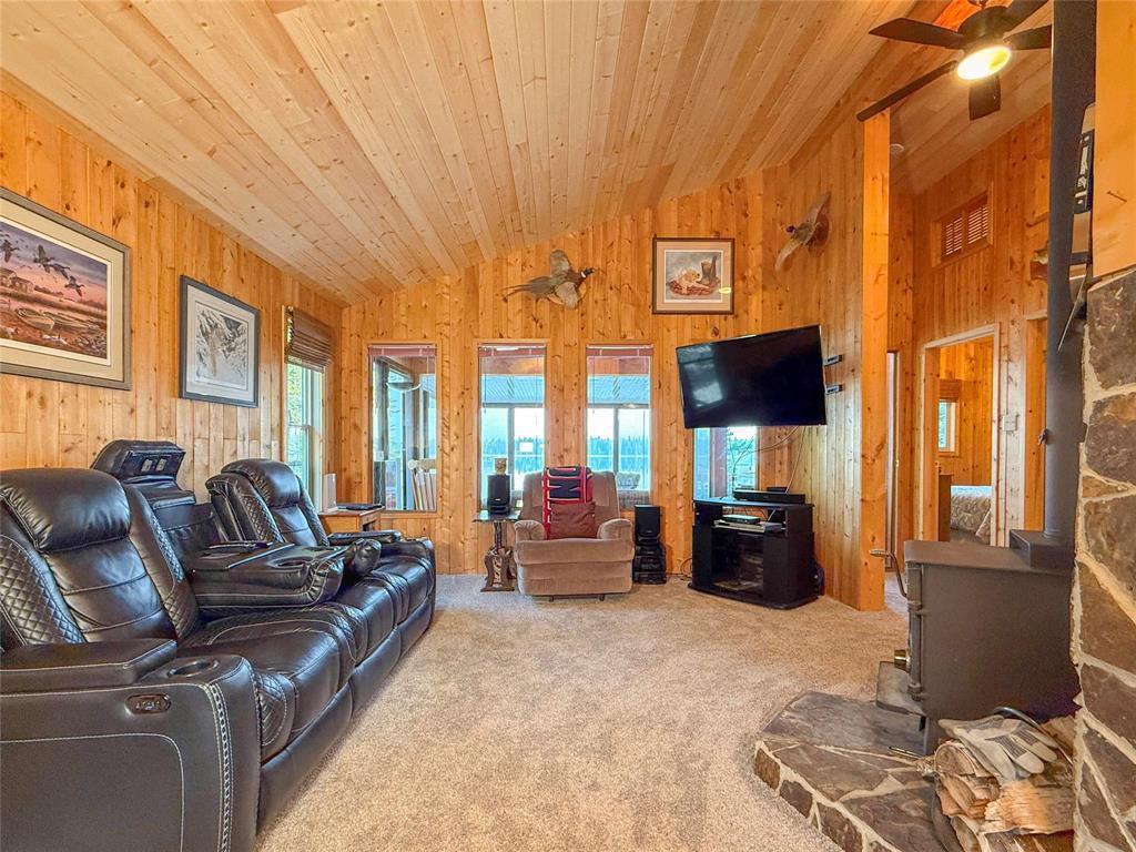 












35 Mallard Lane

,
Duck Mountain Provincial Park,




Manitoba
R0L0T0

