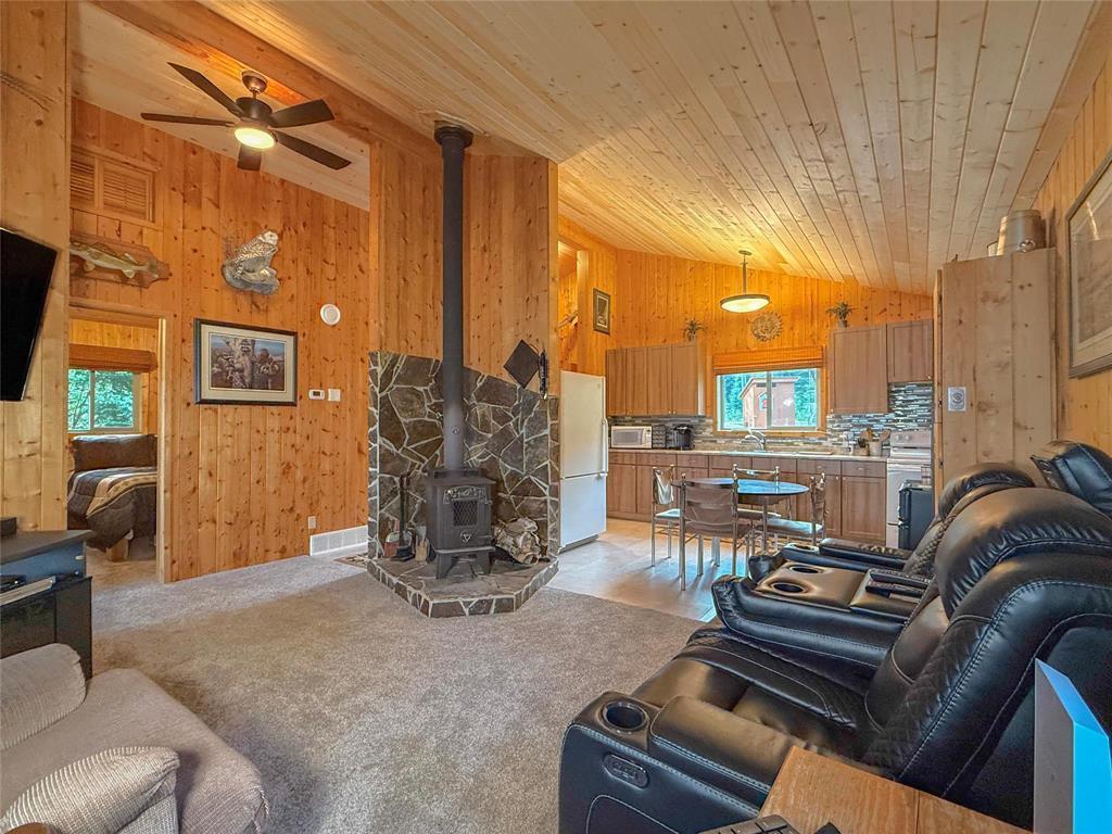 












35 Mallard Lane

,
Duck Mountain Provincial Park,




Manitoba
R0L0T0

