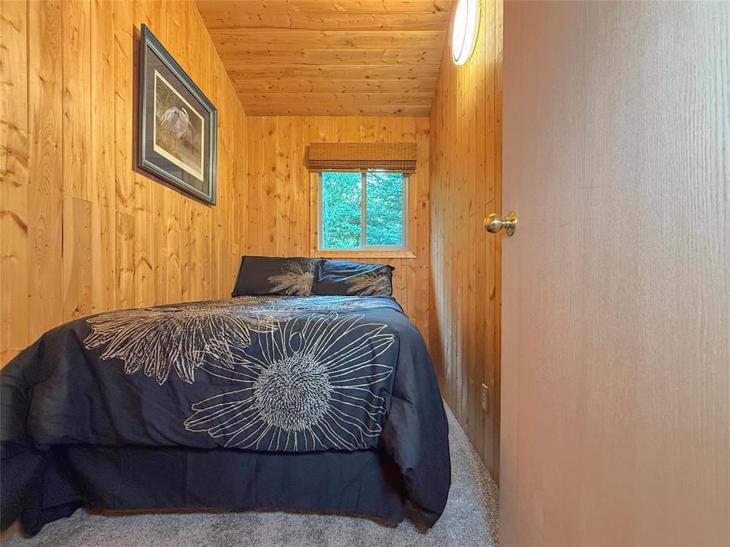 












35 Mallard Lane

,
Duck Mountain Provincial Park,




Manitoba
R0L0T0

