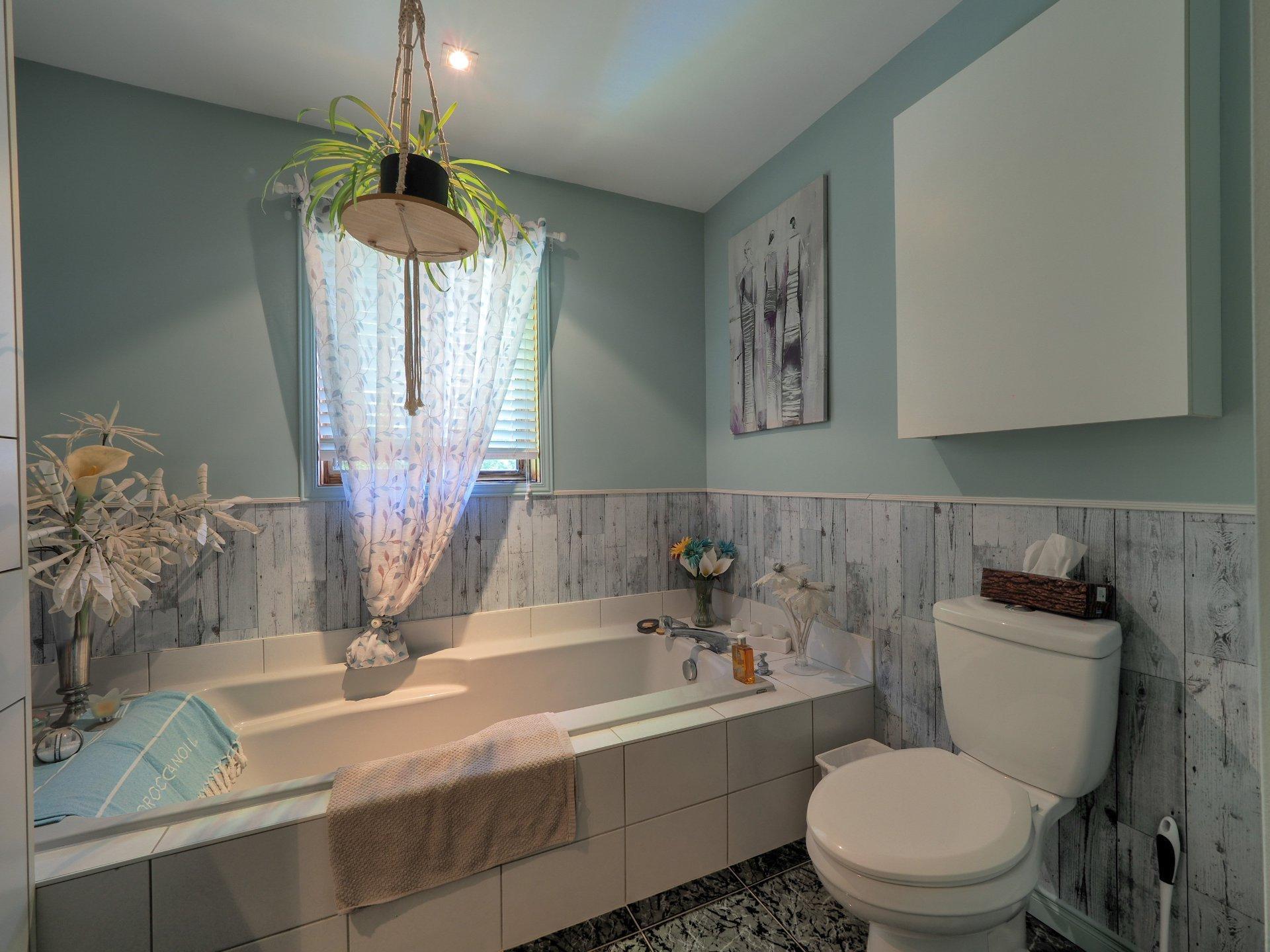









3816


Rg St-Alexis

,
Saint-Luc-de-Vincennes,




QC
G0X3K0

