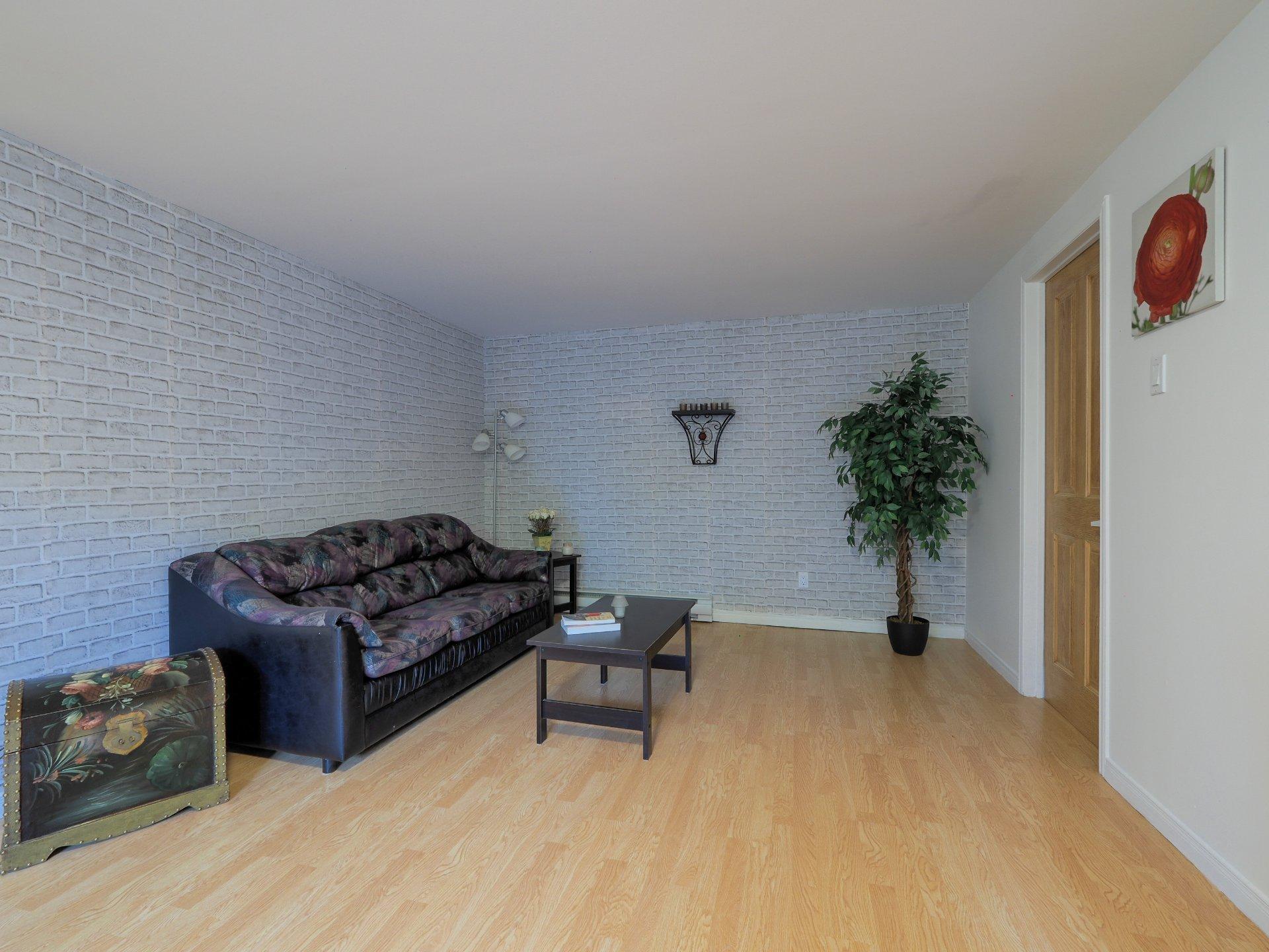 









3816


Rg St-Alexis

,
Saint-Luc-de-Vincennes,




QC
G0X3K0

