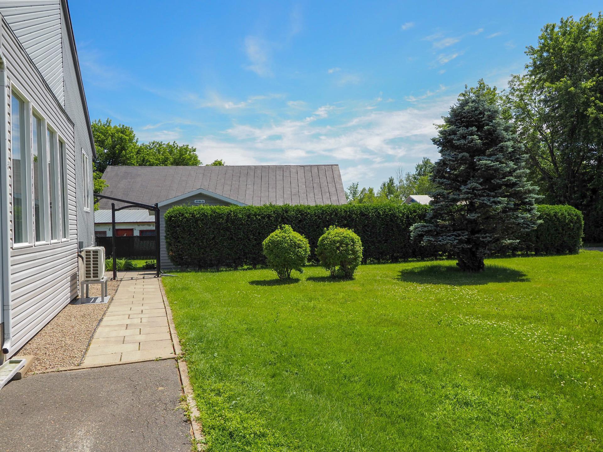 









3816


Rg St-Alexis

,
Saint-Luc-de-Vincennes,




QC
G0X3K0

