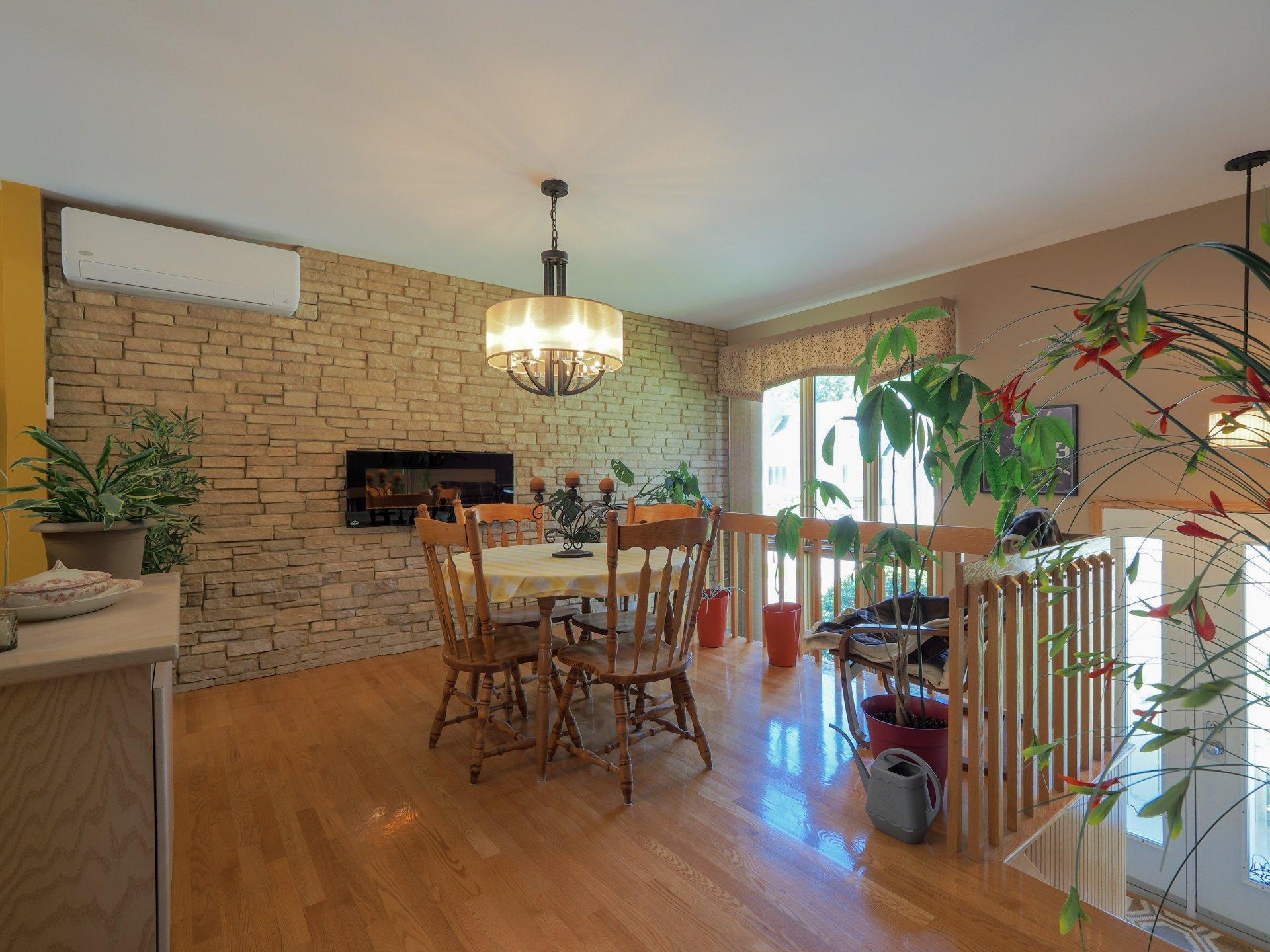









3816


Rg St-Alexis

,
Saint-Luc-de-Vincennes,




QC
G0X3K0

