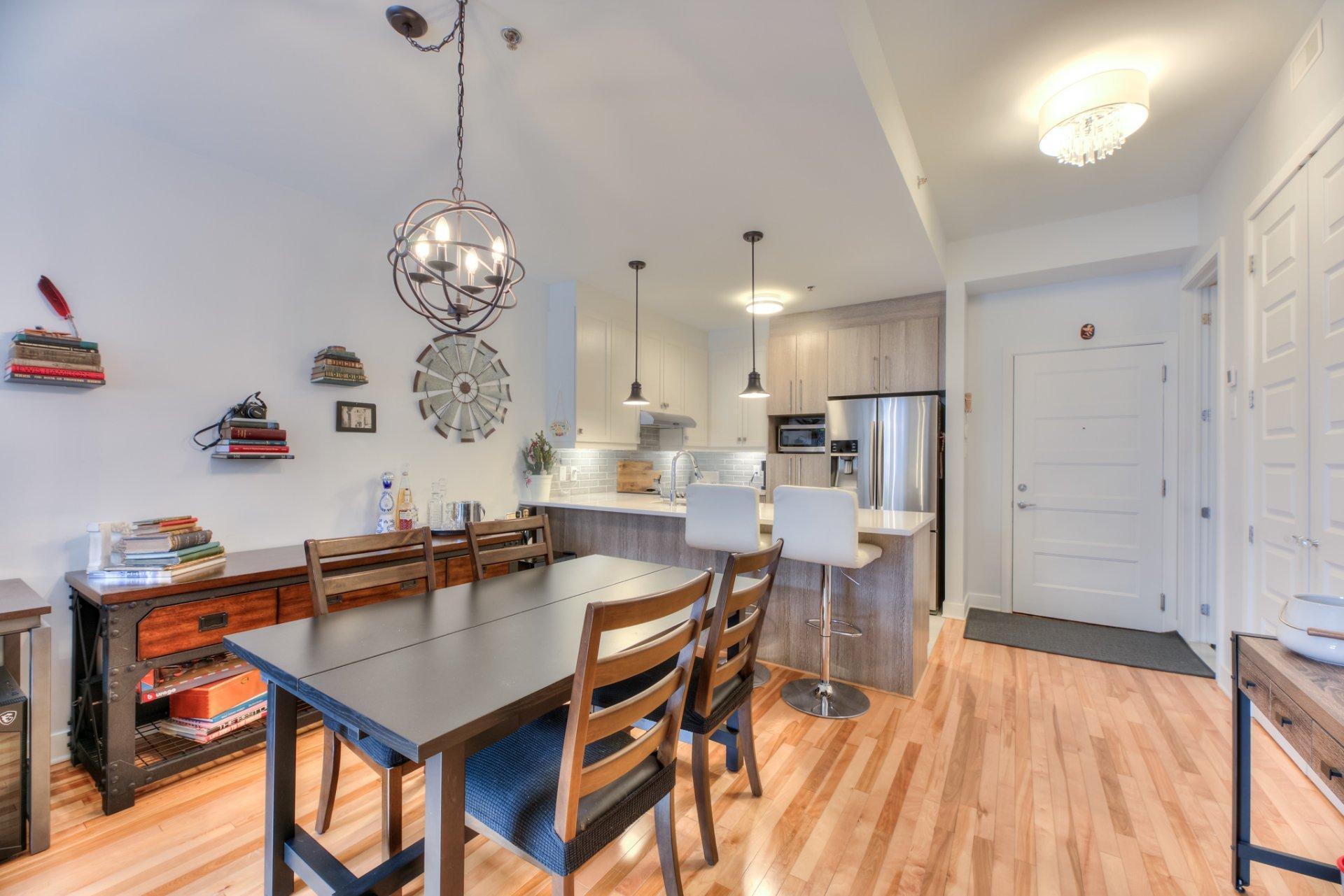 









3655


Rue Jean-Gascon

, 101,
Montréal (Saint-Laurent),




QC
H4R0K7

