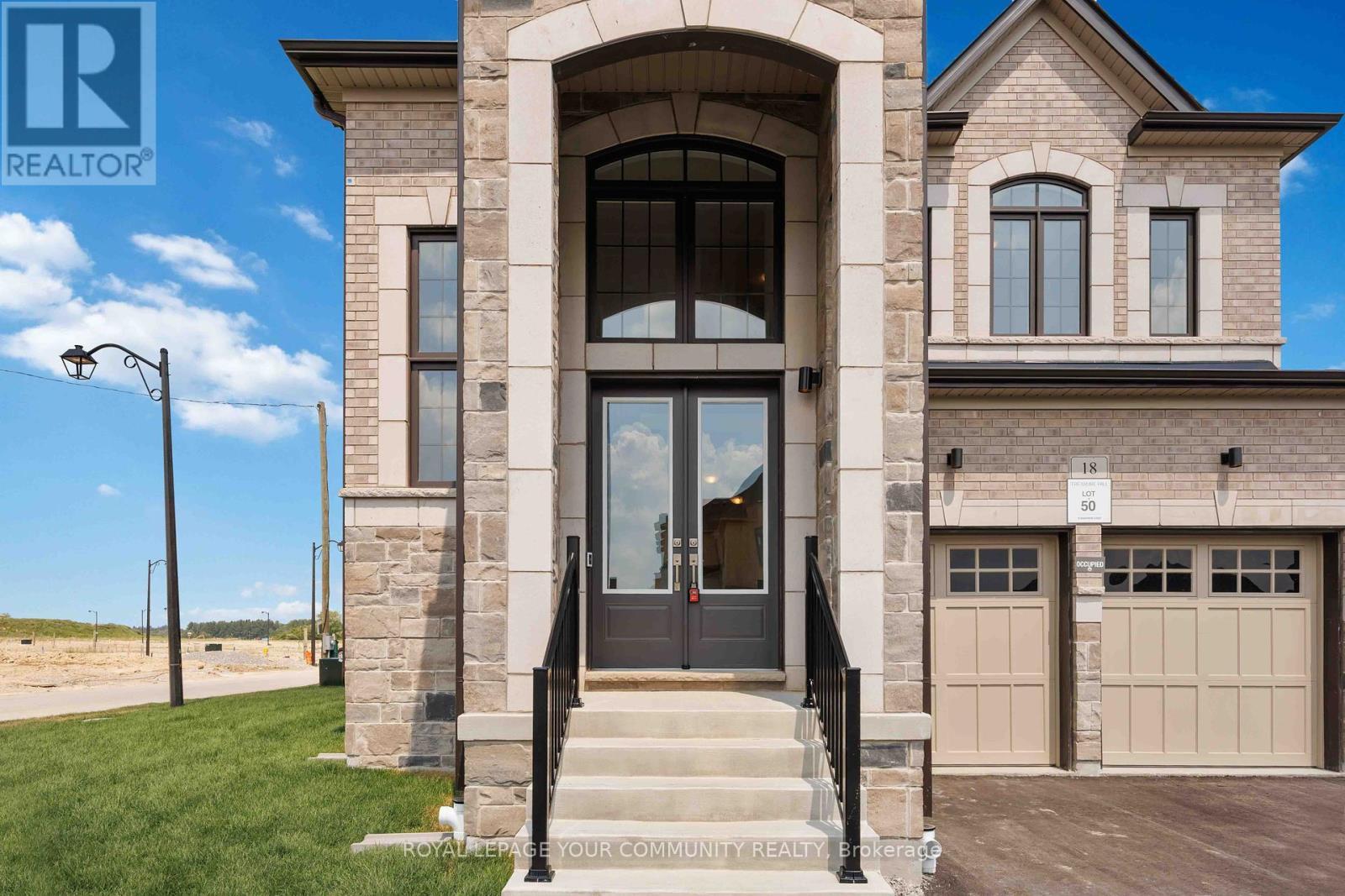 












18 SHADYRIDGE STREET

,
King,




Ontario
L7B1B4

