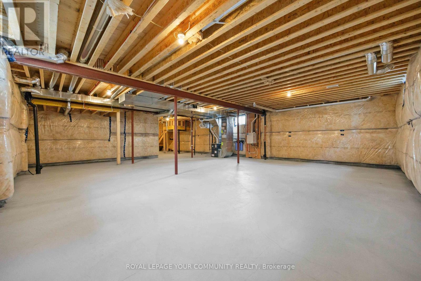 












18 SHADYRIDGE STREET

,
King,




Ontario
L7B1B4

