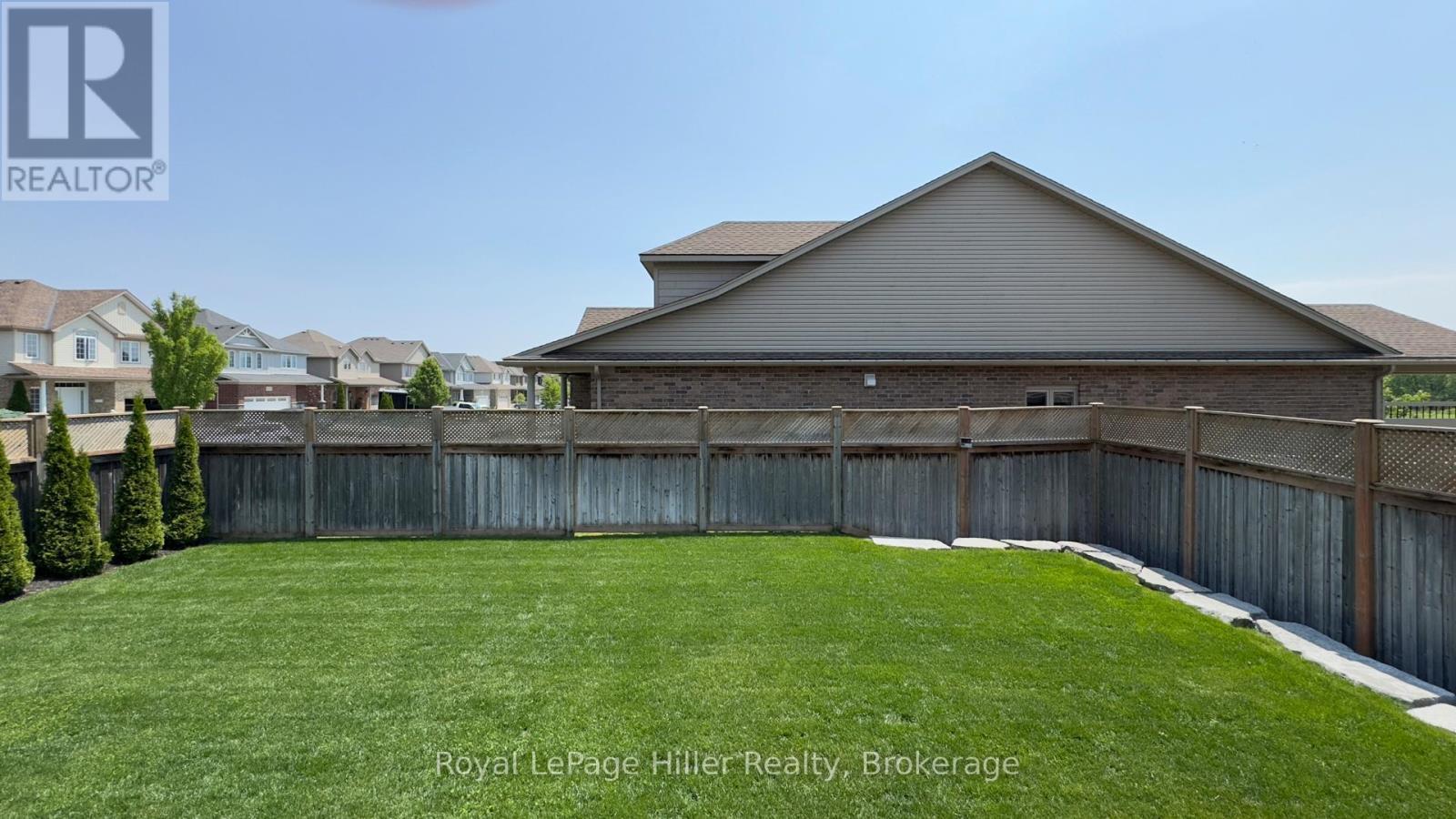 












65 THOMAS STREET

,
Stratford,




Ontario
N5A0B9

