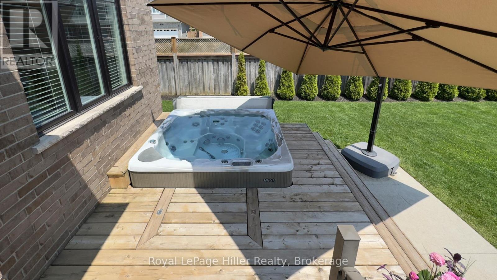 












65 THOMAS STREET

,
Stratford,




Ontario
N5A0B9

