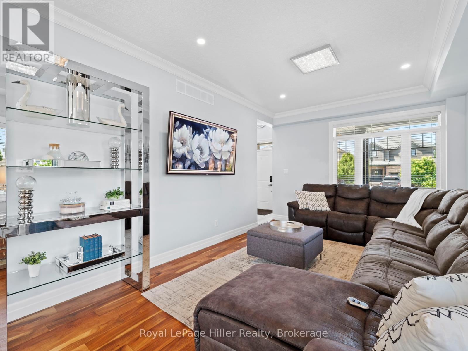 












65 THOMAS STREET

,
Stratford,




Ontario
N5A0B9

