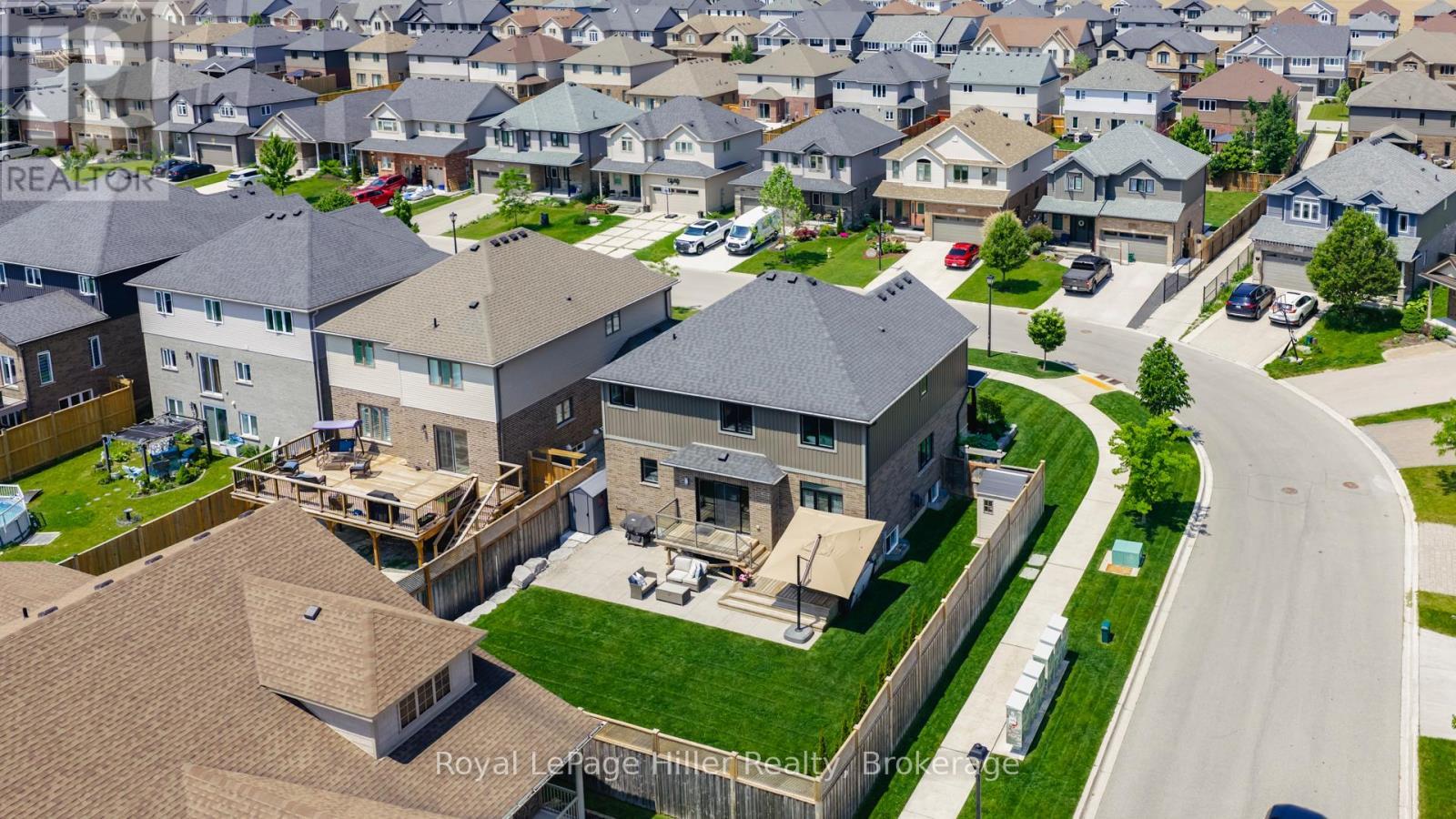 












65 THOMAS STREET

,
Stratford,




Ontario
N5A0B9

