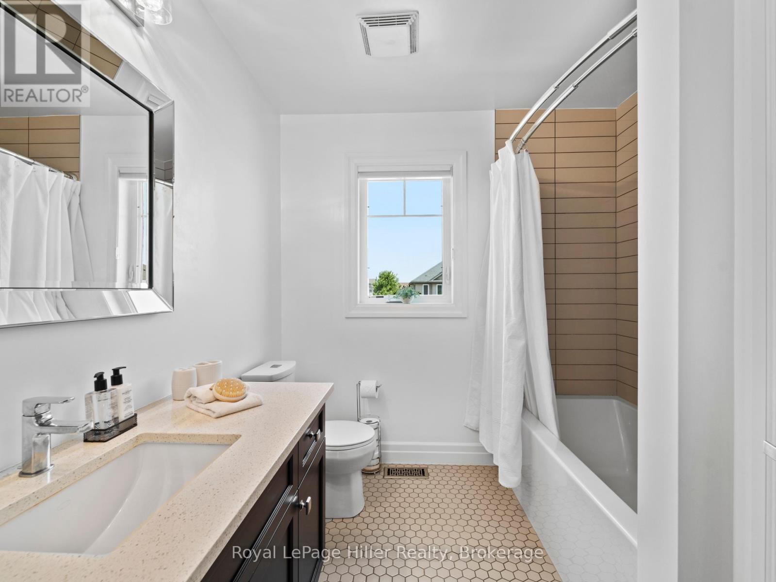 












65 THOMAS STREET

,
Stratford,




Ontario
N5A0B9

