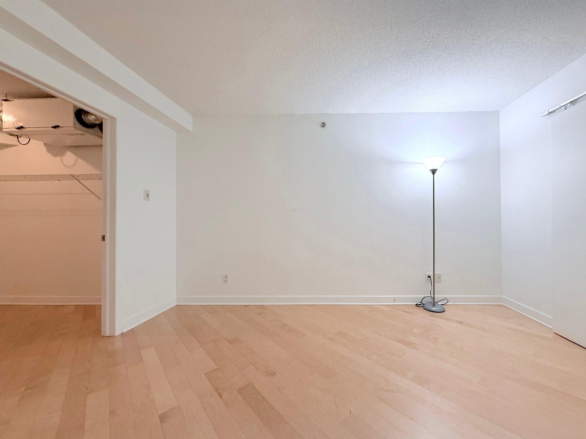 









4885


Boul. Henri-Bourassa O.

, 824,
Montréal (Saint-Laurent),




QC
H4L0A5

